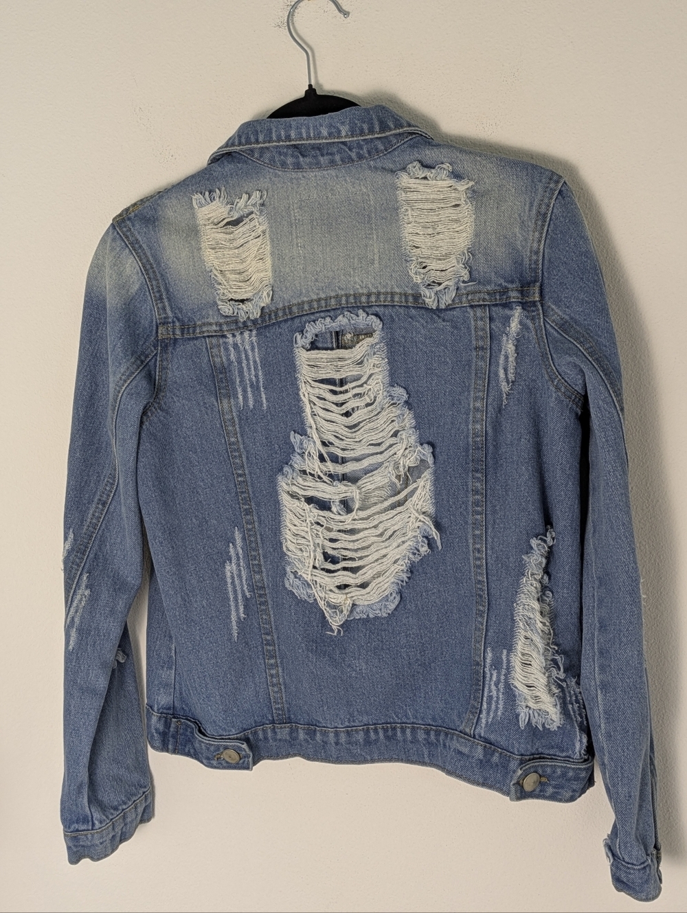 Andrea Jeans Distressed Ripped denim jacket Light Blue Sz S Rock Street Style